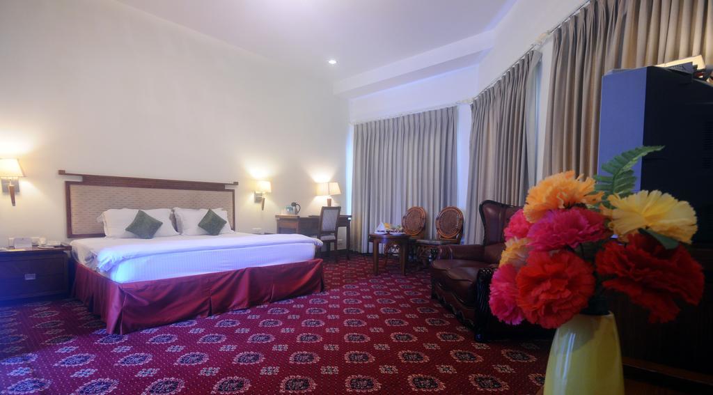 Hotel Jaipur Palace Quarto foto