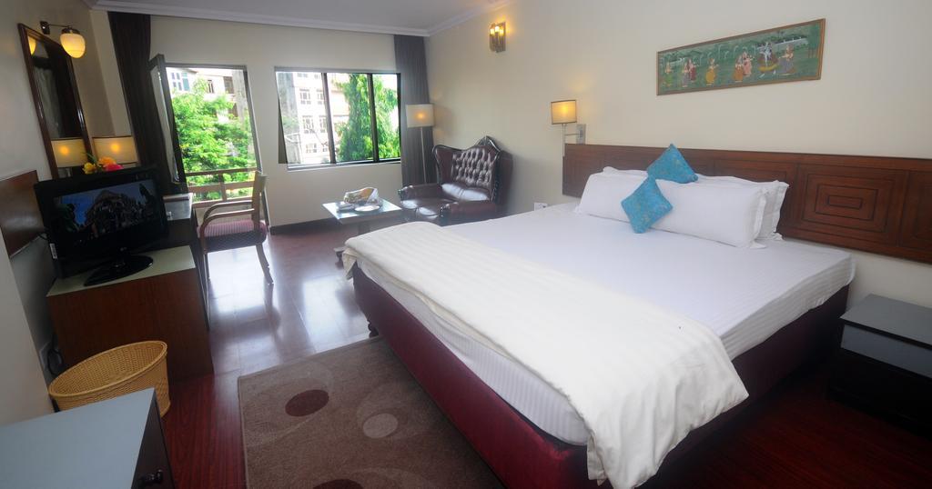 Hotel Jaipur Palace Quarto foto